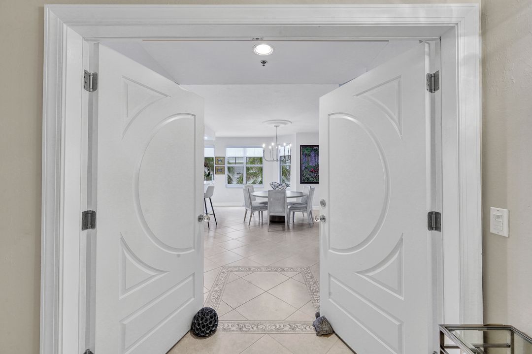 1131 Swallow Ave #301, Marco Island, FL 34145