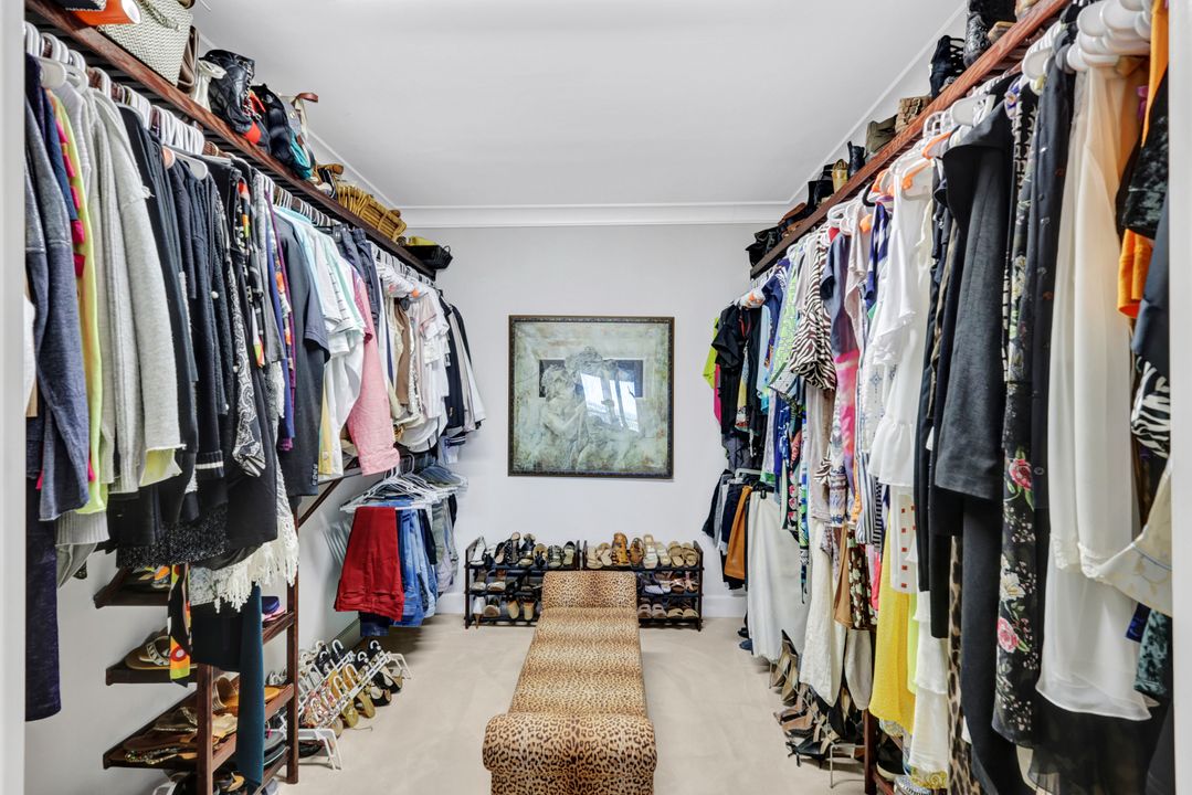 4401 Gulf Shore Blvd N, Naples, FL 34103