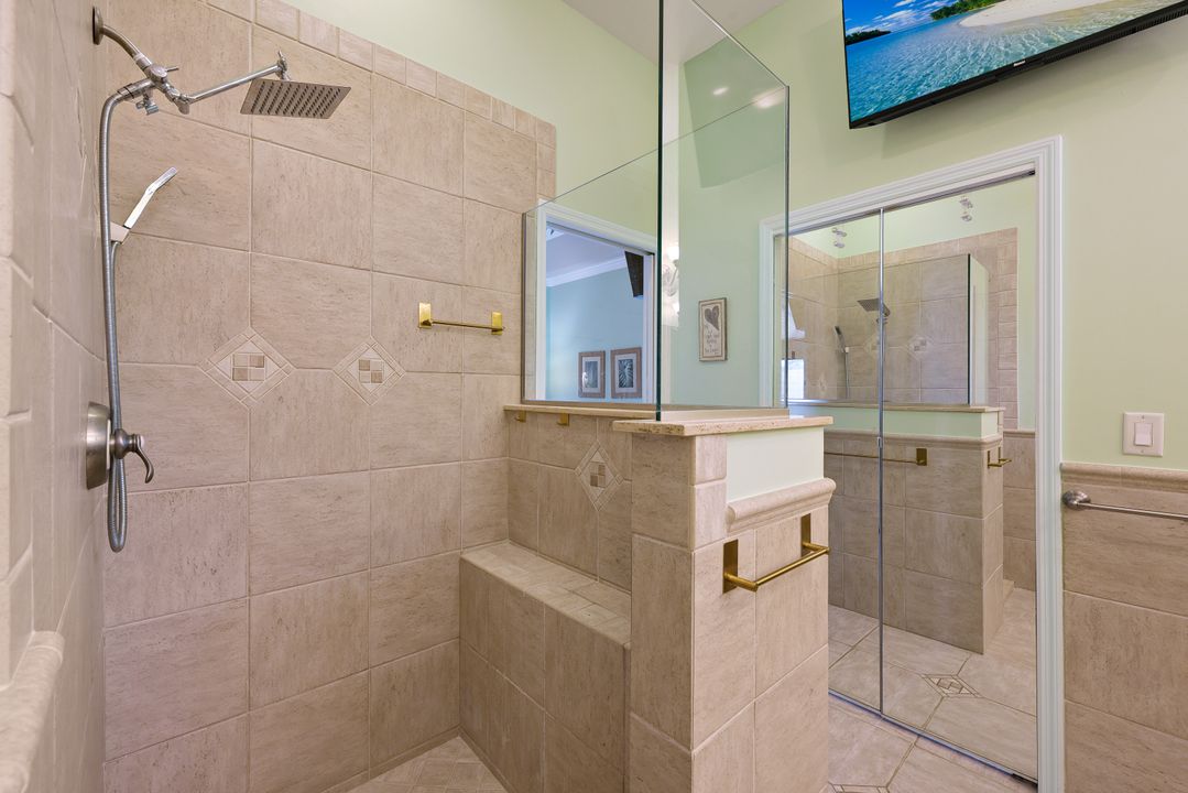 907 SW 51st Terrace, Cape Coral, FL 33914