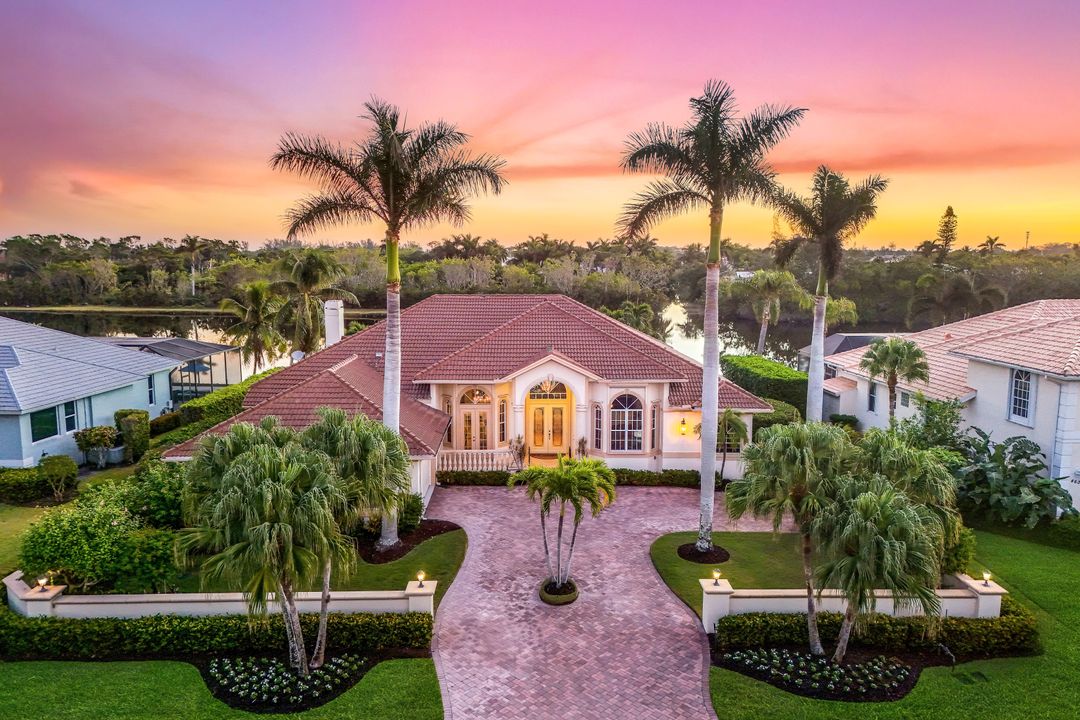 4574 Lighthouse Ln, Naples, FL 34112