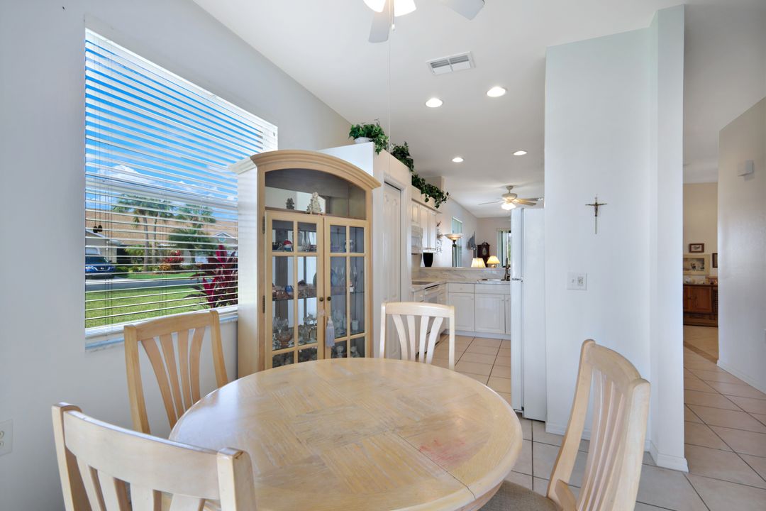 14271 Hilton Head Dr, Fort Myers, FL 33919