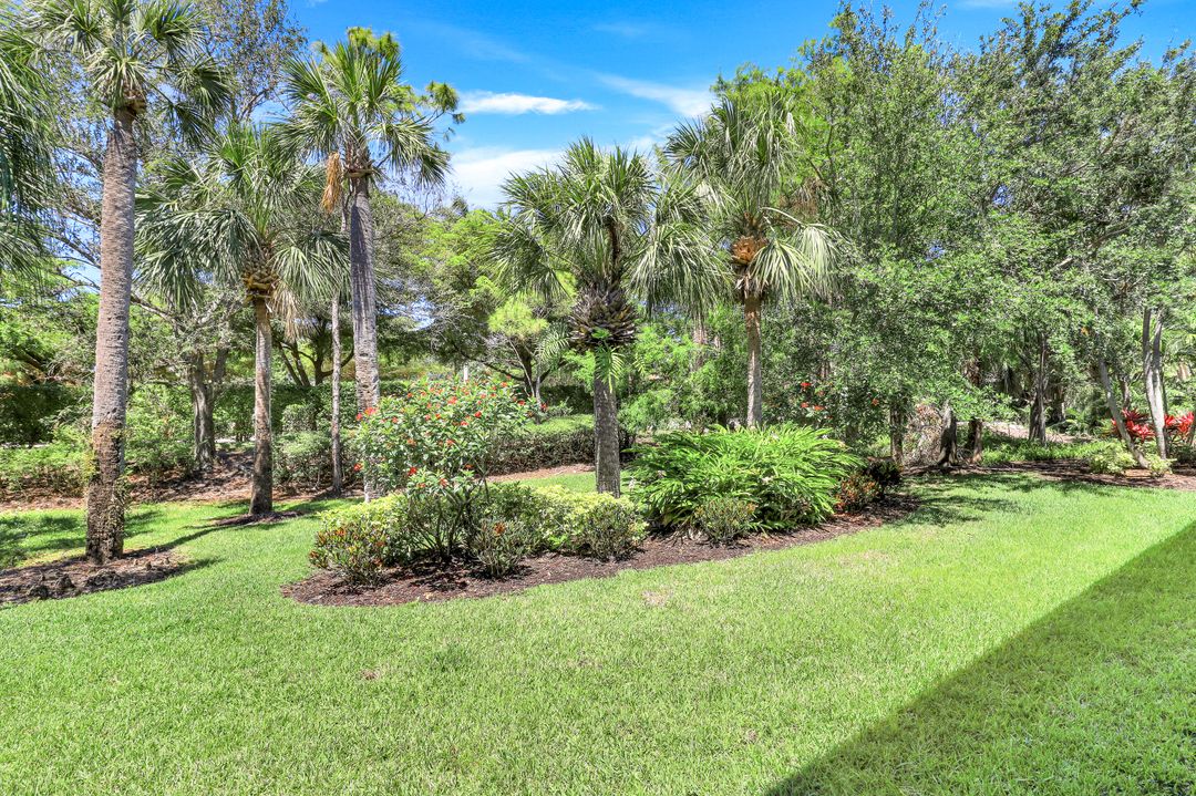 18132 Via Caprini Dr, Miromar Lakes, FL 33913