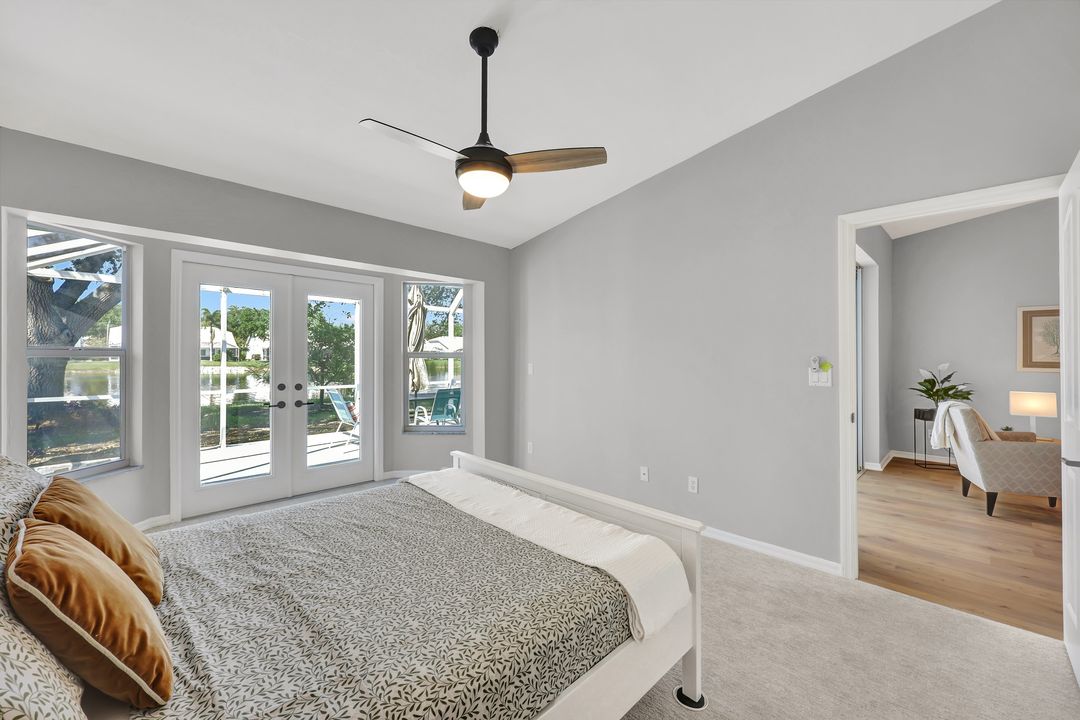 661 Captn Kate Ct, Naples, FL 34110