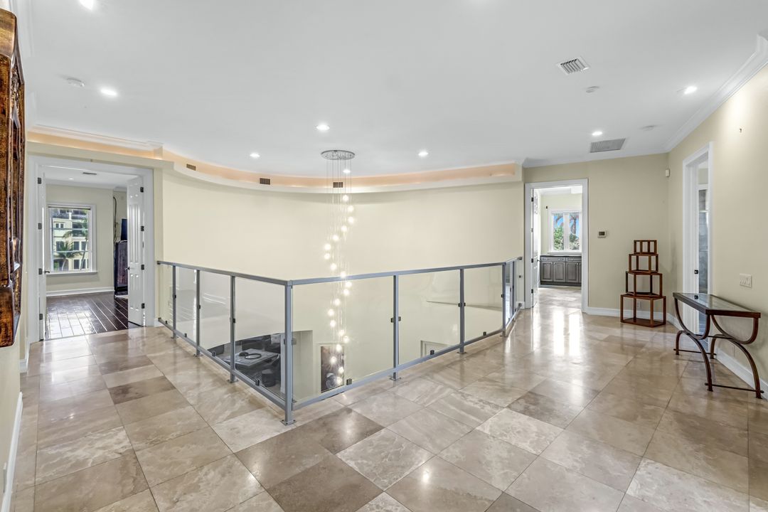 175 Topanga Dr, Bonita Springs, FL 34134