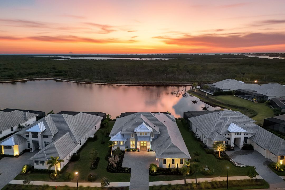 8859 Nevis Wy, Naples, FL 34112
