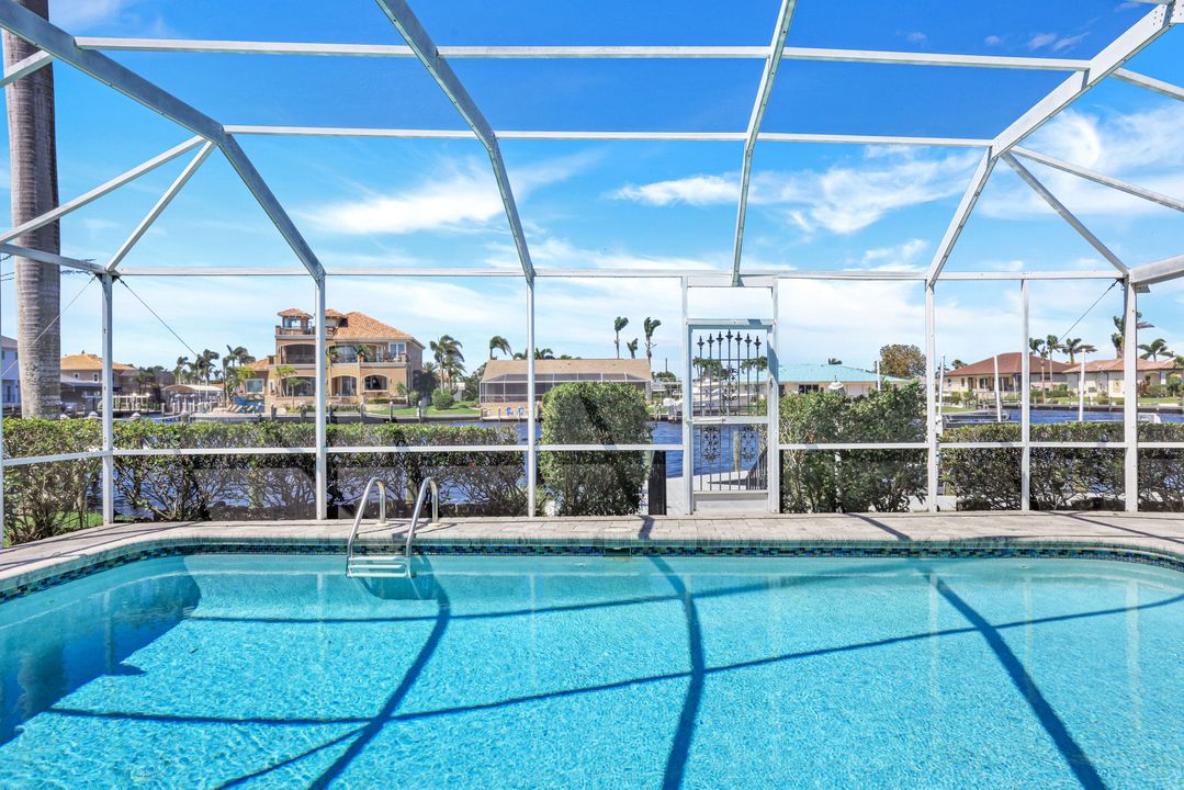 5205 Savoy Ct, Cape Coral, FL 33904