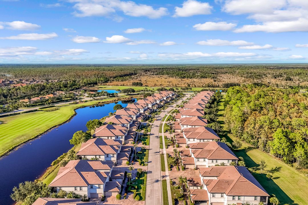 9537 Ironstone Terrace #201, Naples, FL 34120