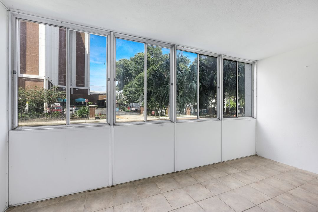 20 W Lucerne Cir #116, Orlando, FL 32801