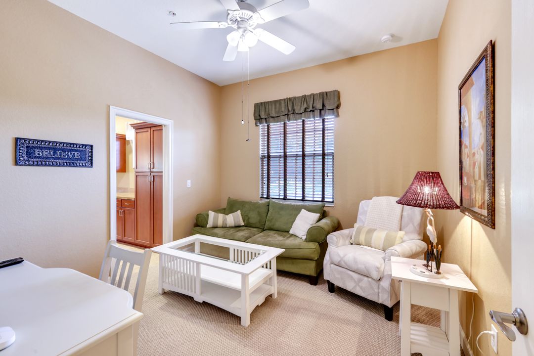 8721 Piazza Del Lago Cir #205, Estero, FL 33928