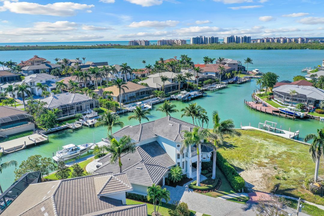 813 Magnolia Ct, Marco Island, FL 34145