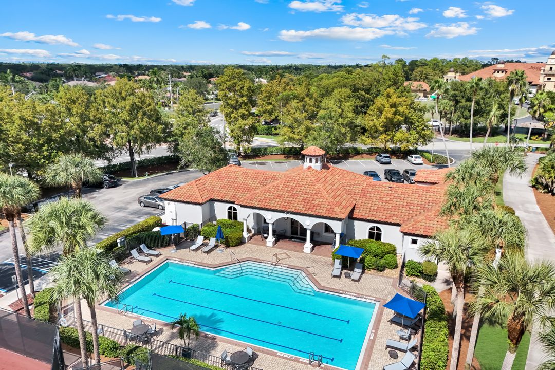 7395 Monteverde Way, Naples, FL 34119