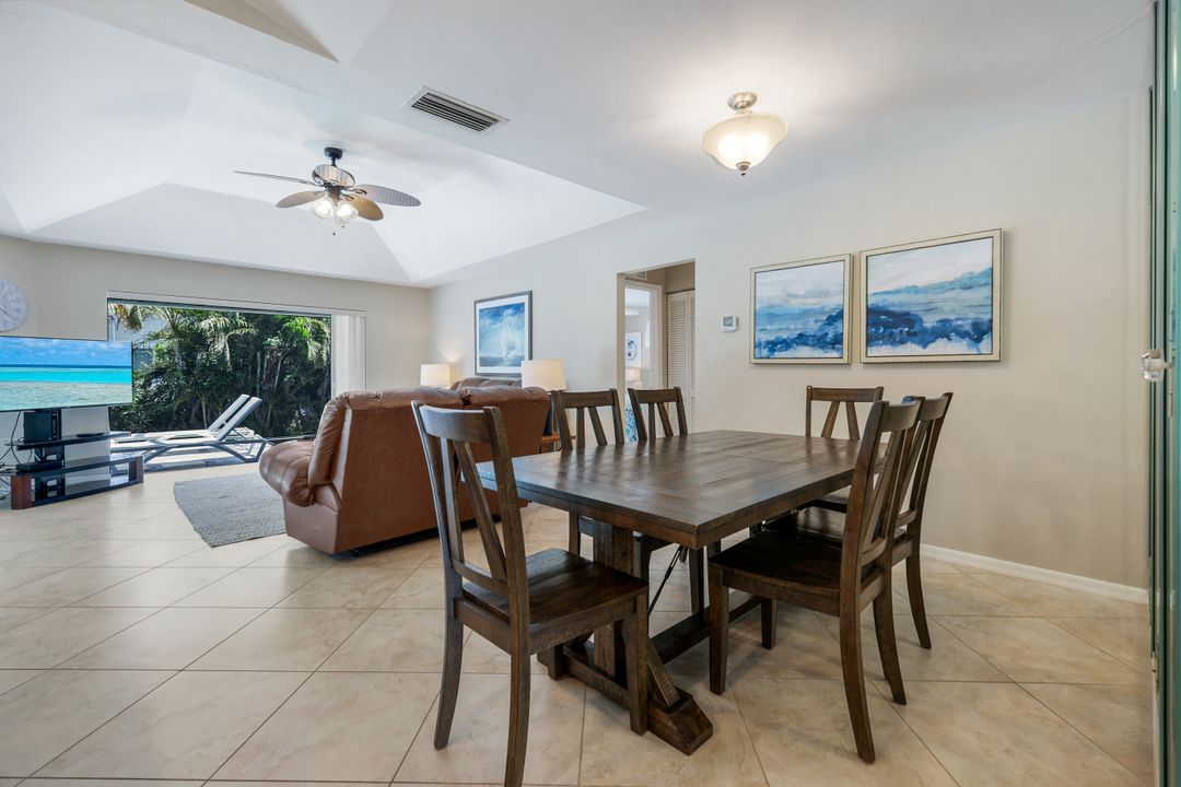 941 Ironwood Ct, Marco Island, FL 34145