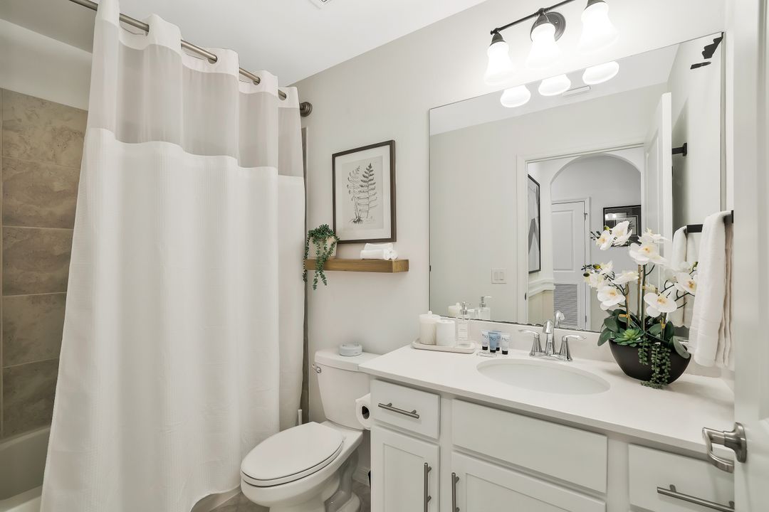 6058 National Blvd #312, Ave Maria, FL 34142