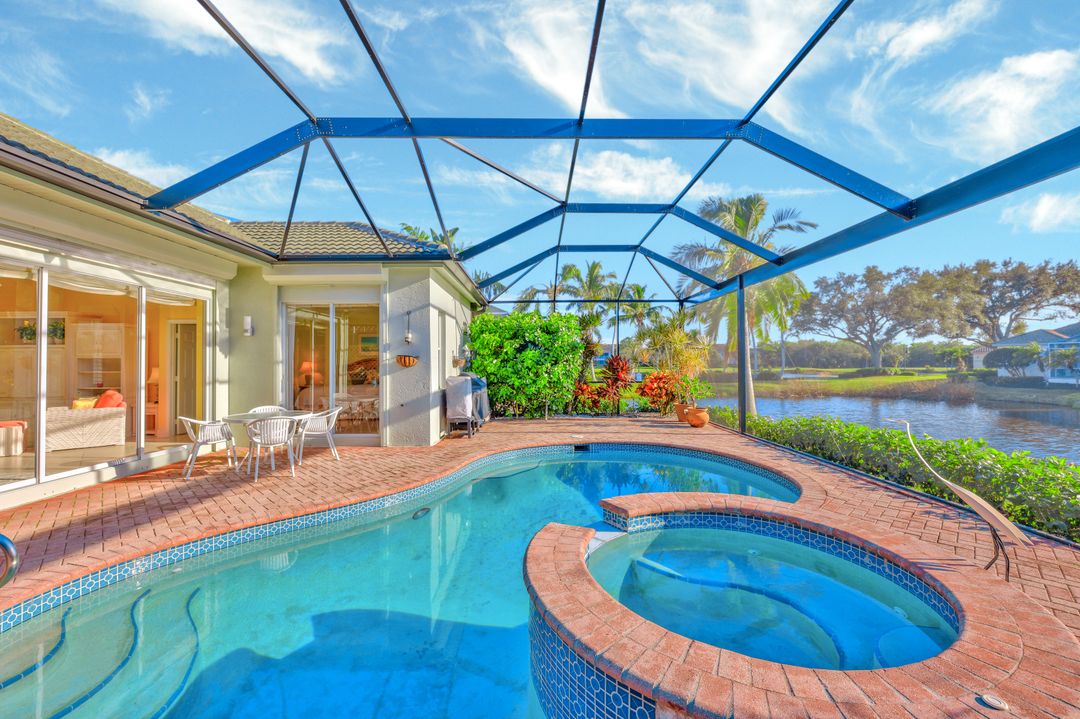4970 Bollard Ct, Naples, FL 34112