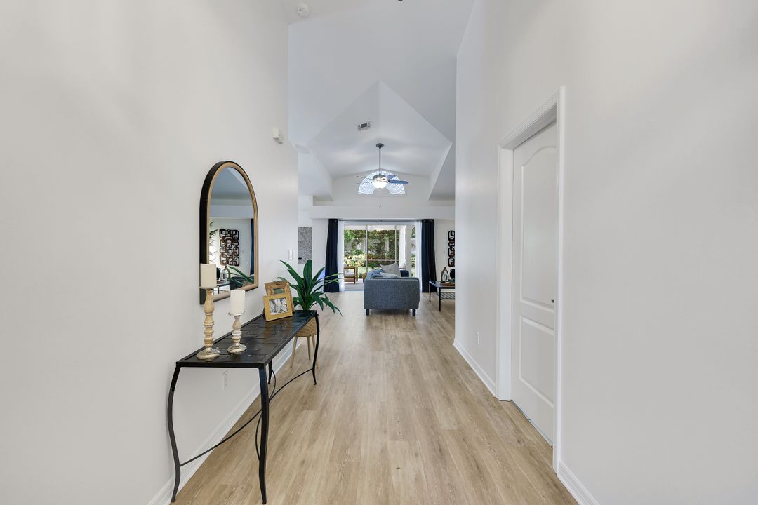 10951 Fieldfair Dr, Naples, FL 34119