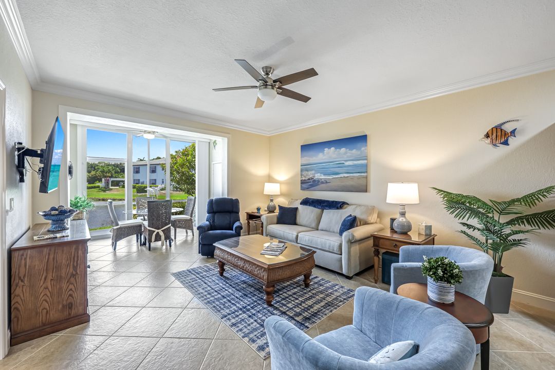 832 Tanbark Dr #104, Naples, FL 34108
