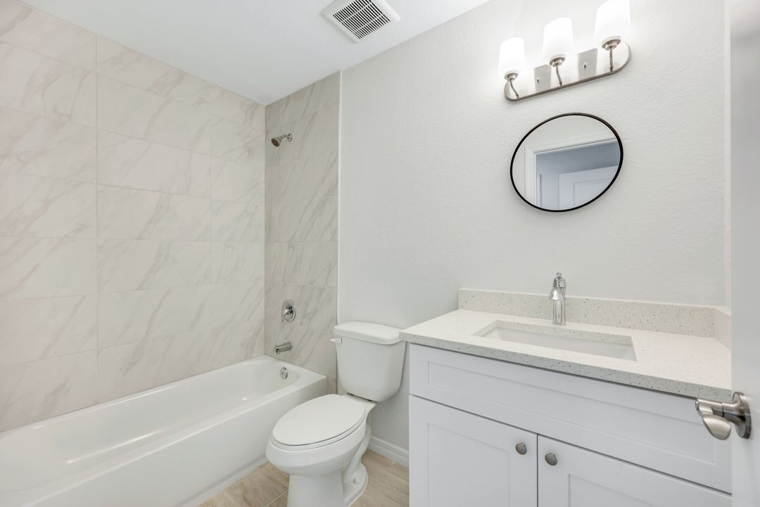 1629 NE 33rd Terrace, Cape Coral, FL 33909