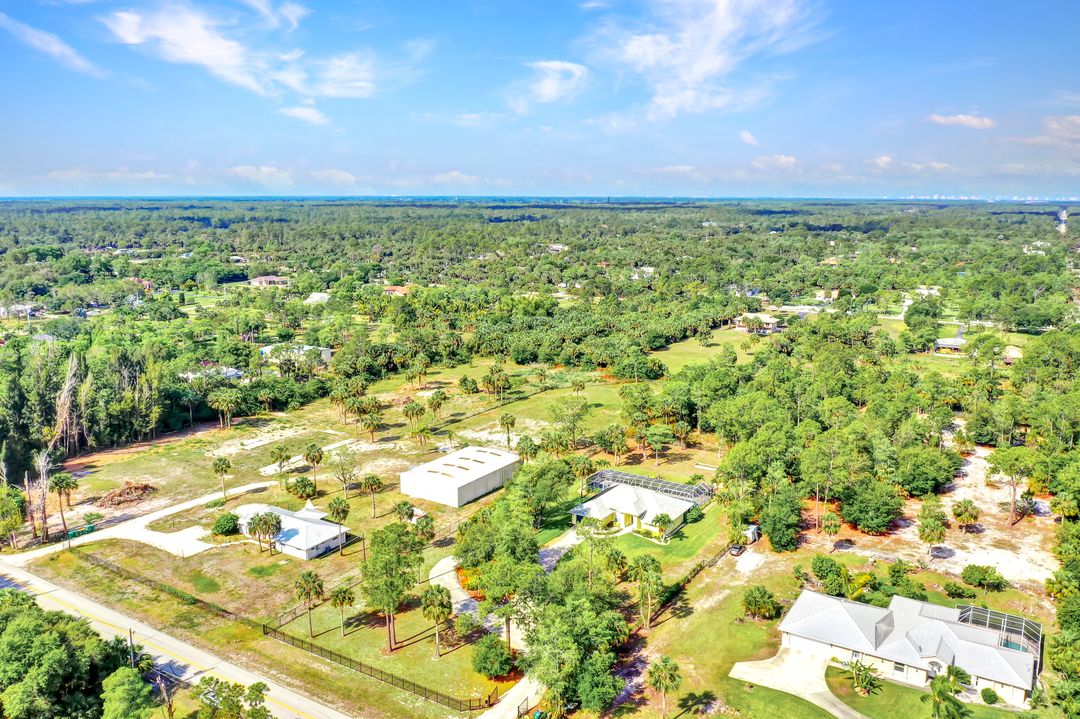 731 25th St SW, Naples, FL 34117