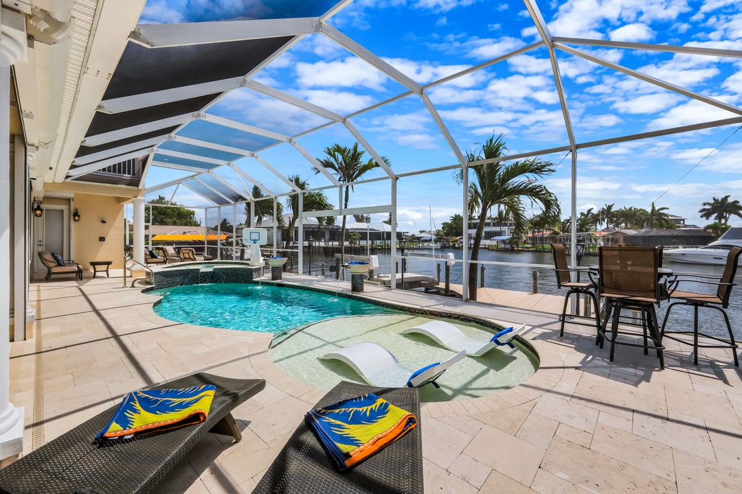5929 SW 1st Ct, Cape Coral, FL 33914