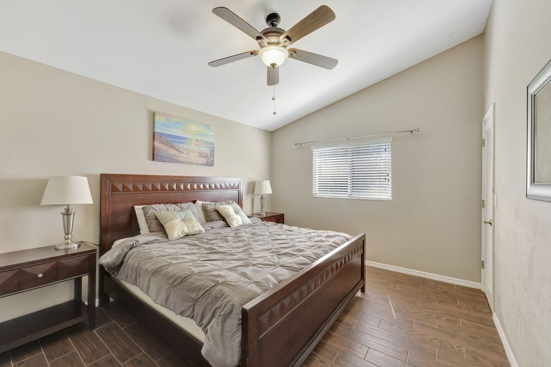 2137 SE 19th Ave, Cape Coral, FL 33990