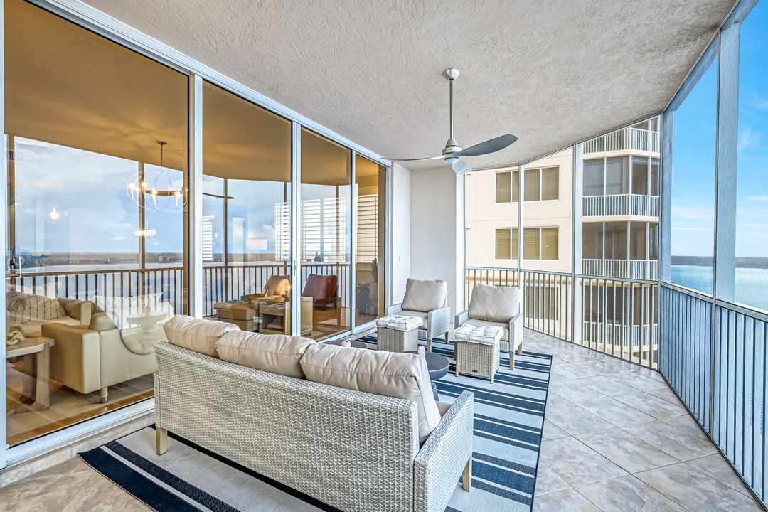 2090 W First St #2105, Fort Myers, FL 33901