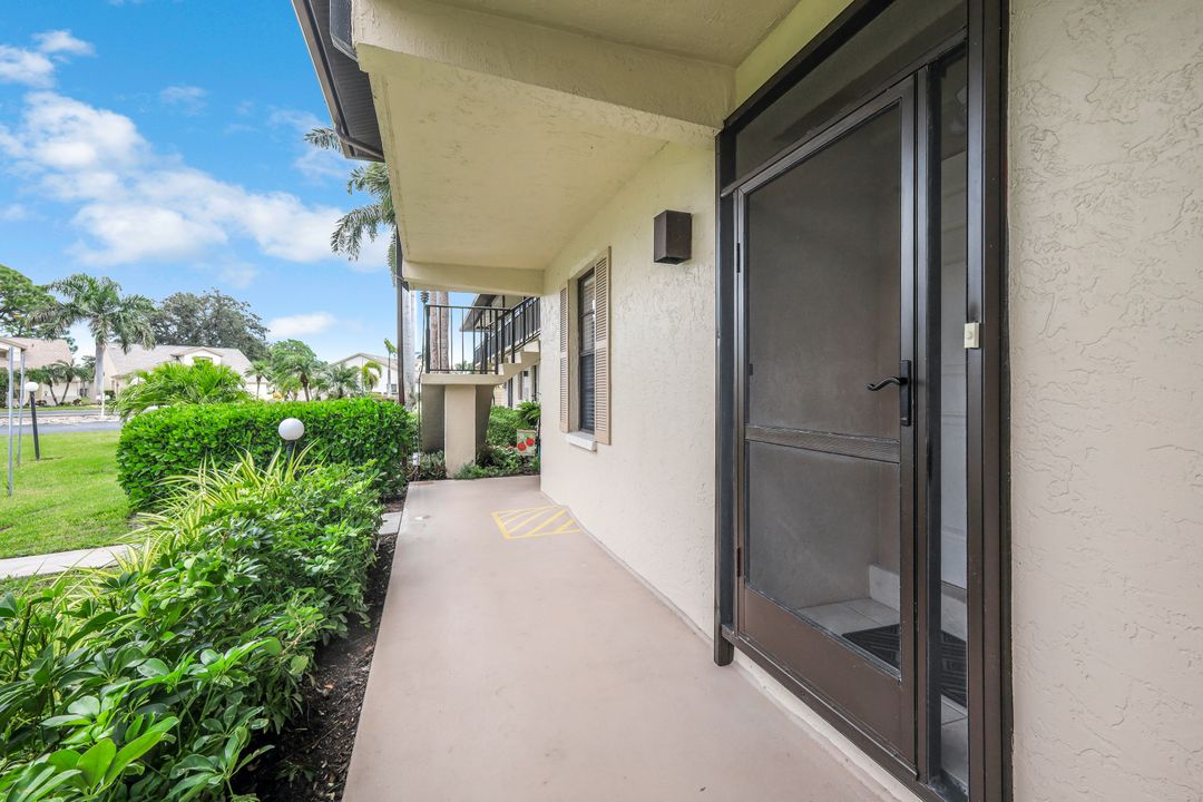 25398 Golf Lake Cir #104, Bonita Springs, FL 34135