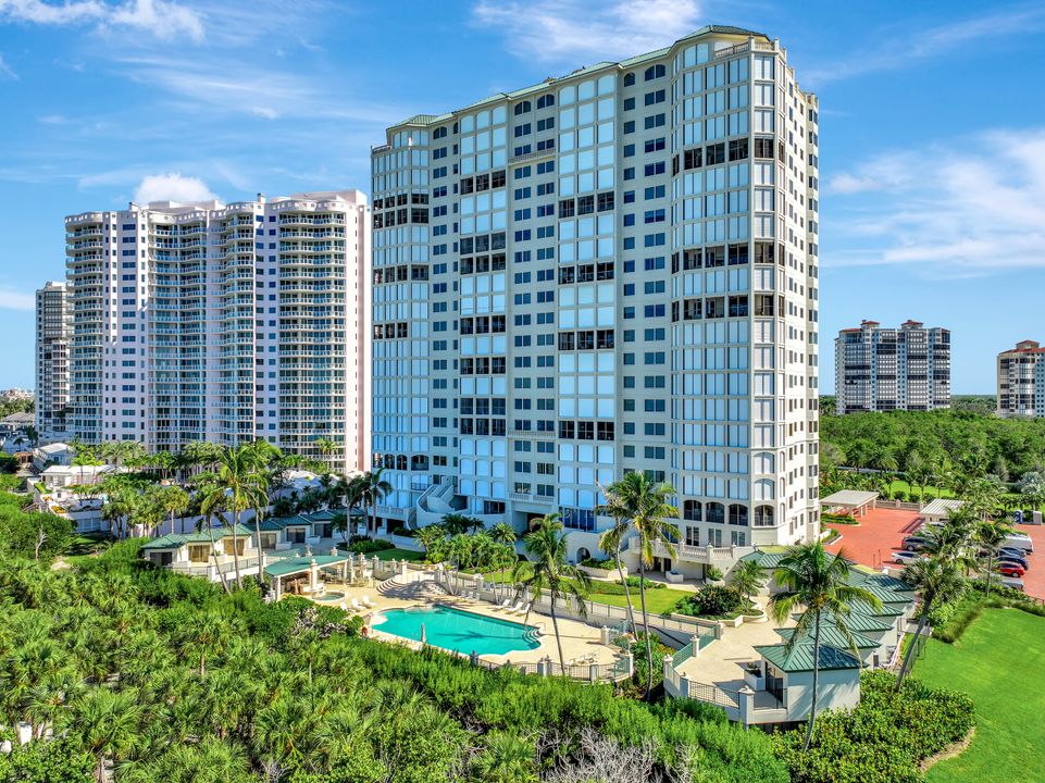 8171 Bay Colony Dr #1704, Naples, FL 34108