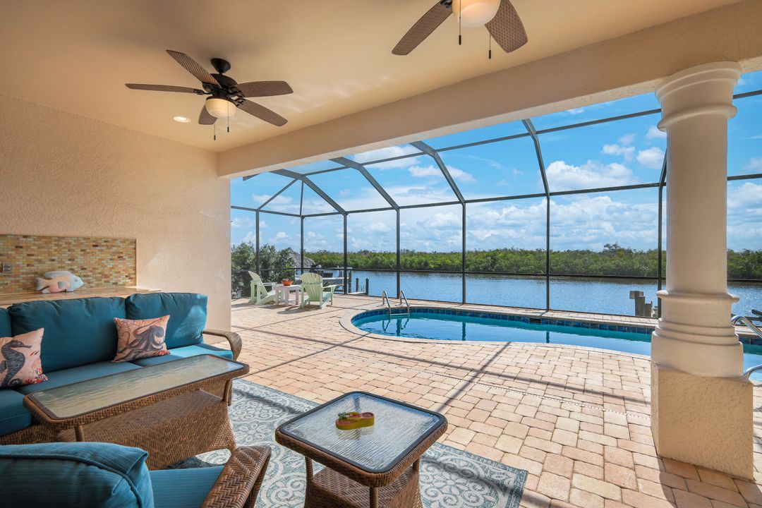 1128 NW 43rd Ave, Cape Coral, FL 33993