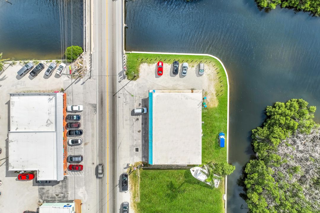 4547 Pine Island Rd, Matlacha, FL 33993