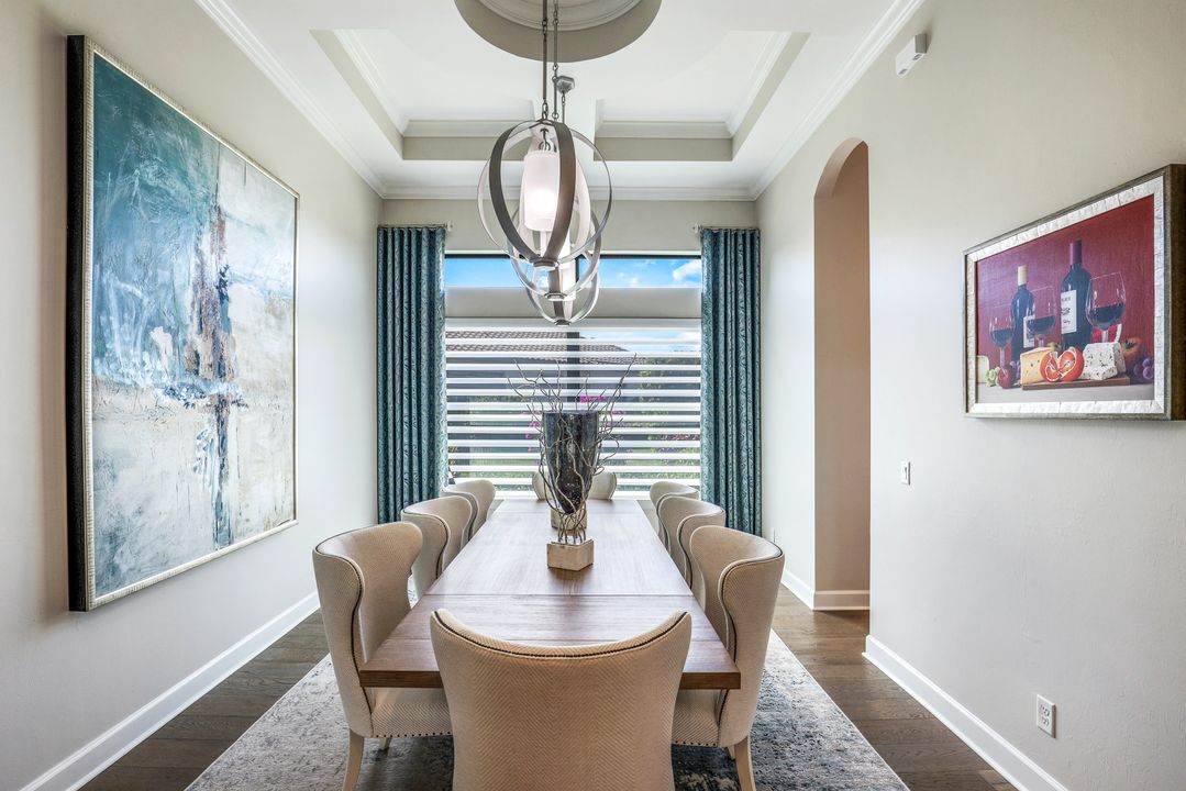 9287 Rialto Ln, Naples, FL 34119