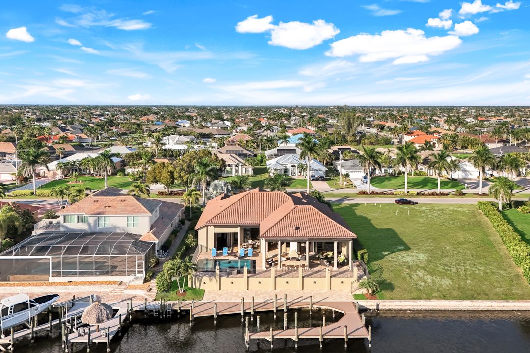 2304 El Dorado Pkwy W, Cape Coral, FL 33914