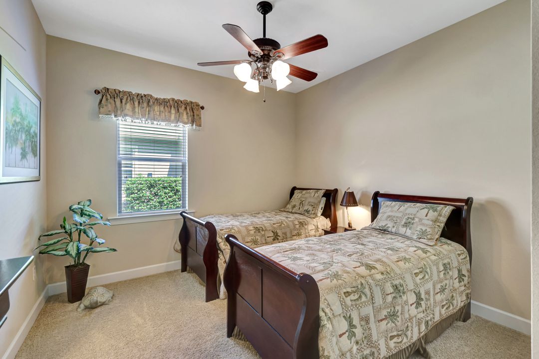 9693 Cobalt Cove Cir, Naples, FL 34120