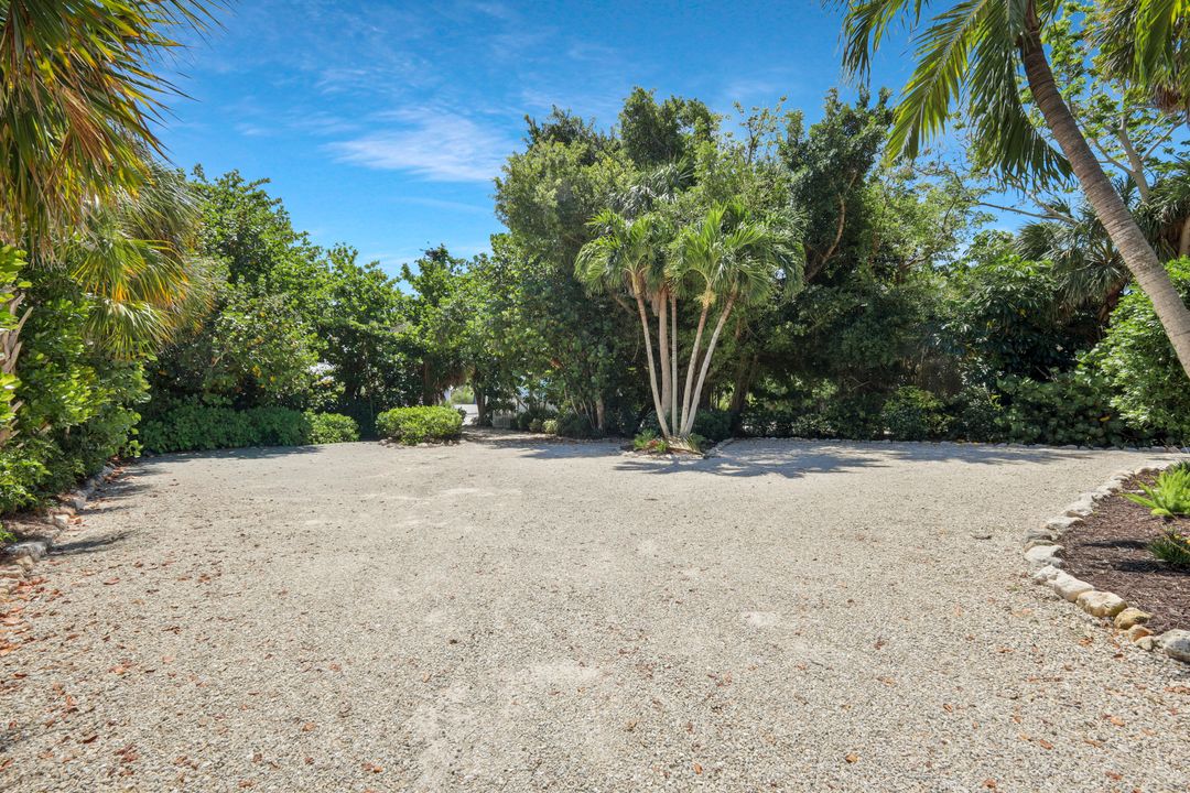 16167 Captiva Dr, Captiva, FL 33924