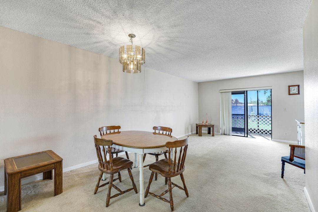 4338 27th Ct SW #104, Naples, FL 34116