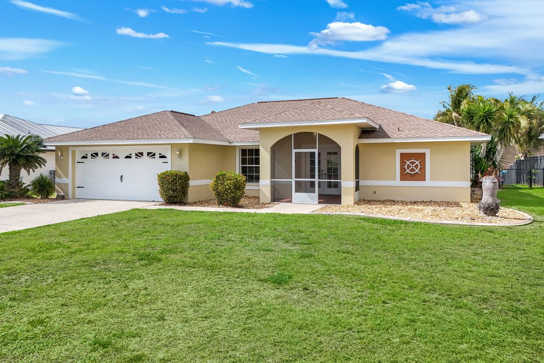 2513 Everest Pkwy, Cape Coral, FL 33904