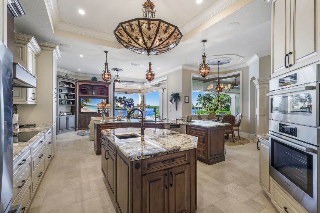 4108 NW 11th St, Cape Coral, FL 33993