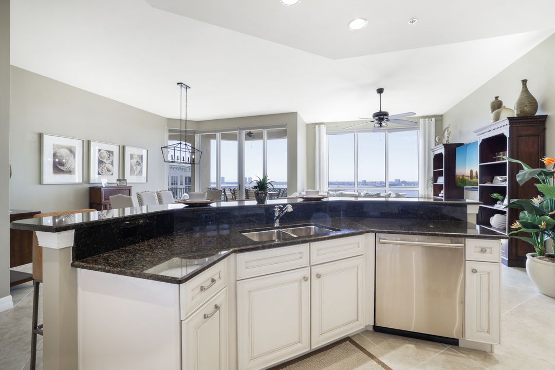 3426 Hancock Bridge Pkwy #PH2W, North Fort Myers, FL 33903