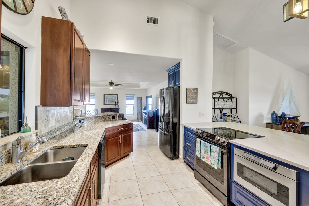 13 NW 8th Terrace, Cape Coral, FL 33993