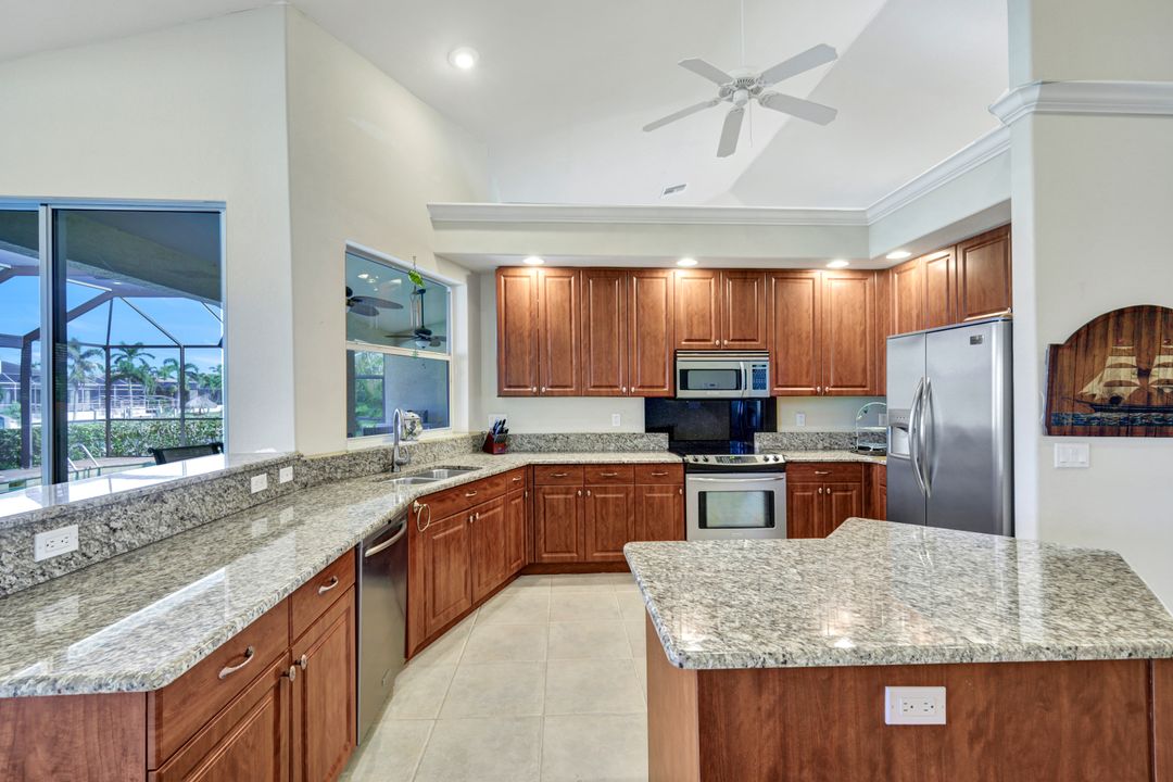 4130 SW 27th Ave, Cape Coral, FL 33914