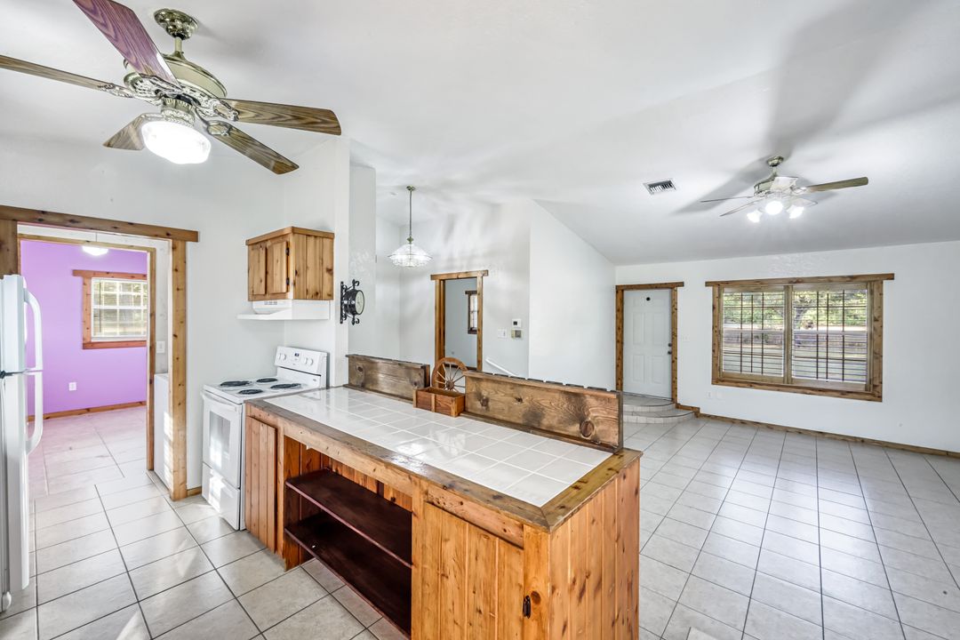 16321 Slater Rd, North Fort Myers, FL 33917