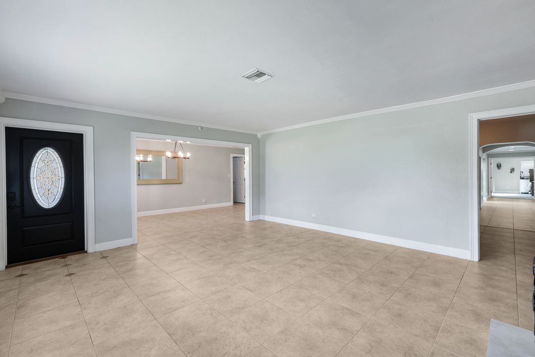 8327 Riviera Ave, Fort Myers, FL 33919