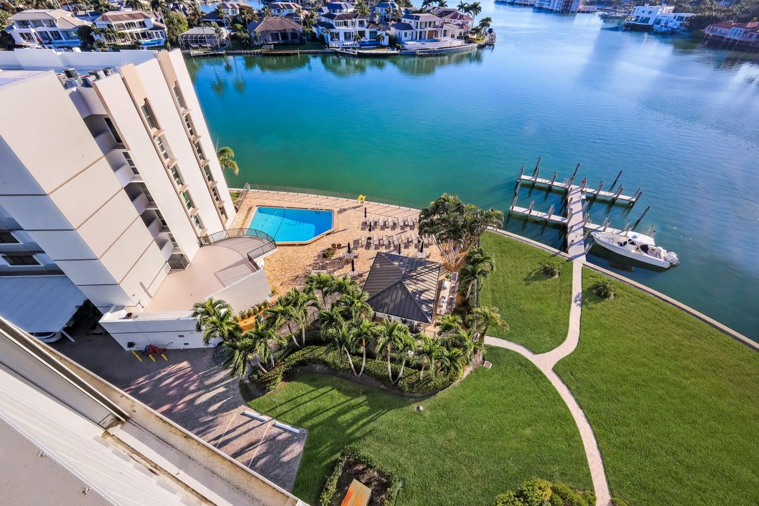 250 Park Shore Dr #801, Naples, FL 34103