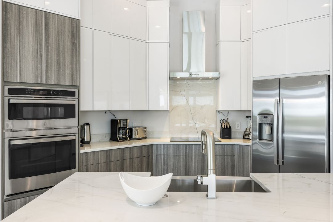 3624 Surfside Blvd, Cape Coral, FL 33914