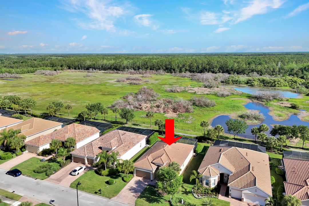 9311 Fieldstone Ln, Naples, FL 34120