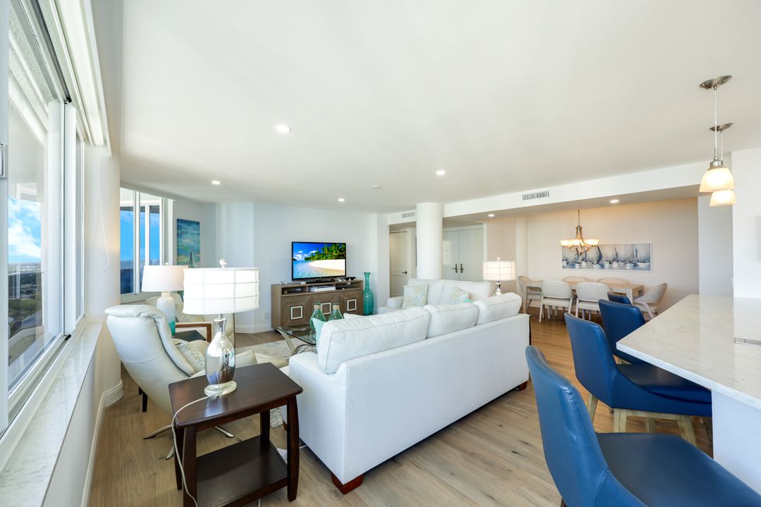 4041 Gulf Shore Blvd N #1505, Naples, FL 34103