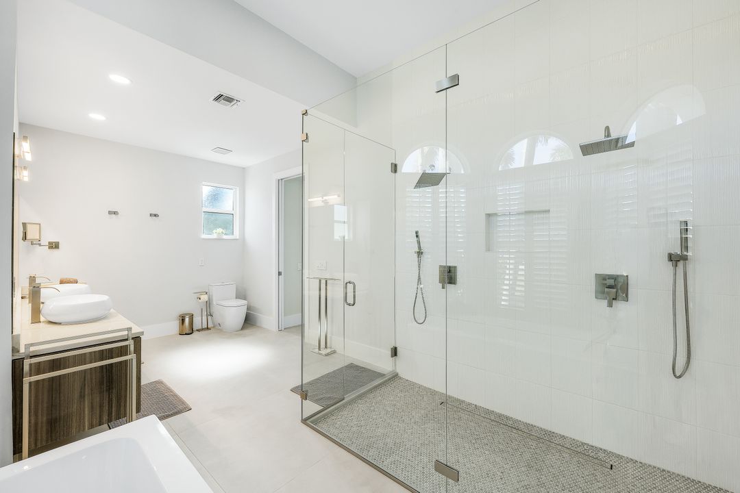 3624 Surfside Blvd, Cape Coral, FL 33914