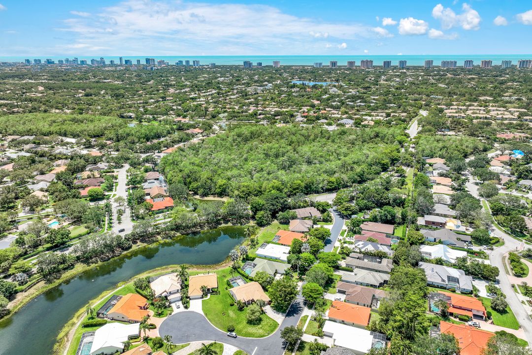 1940 Timberline Dr, Naples, FL 34109