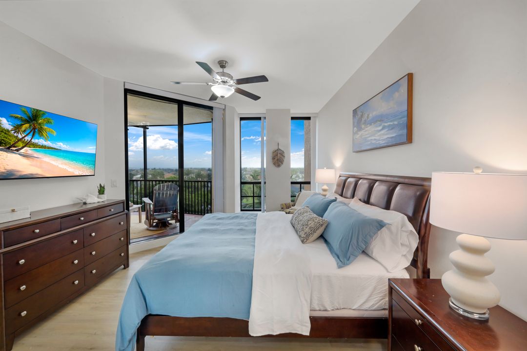 5793 Cape Harbour Dr #613, Cape Coral, FL 33914