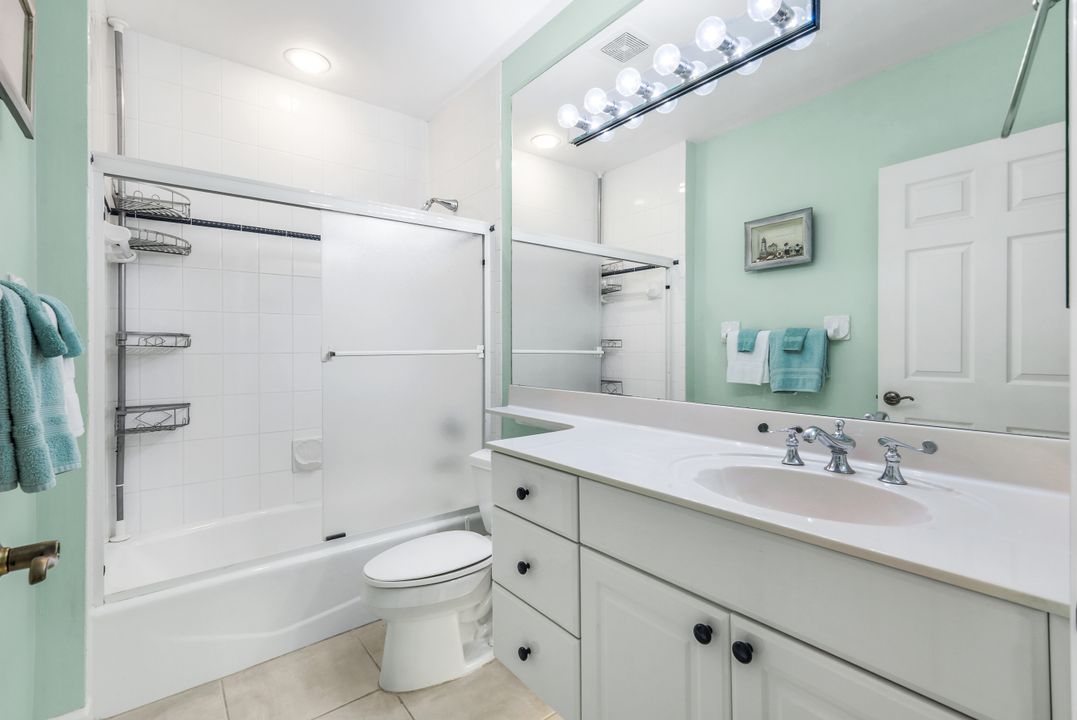 14530 Red Fox Run #215, Naples, FL 34110