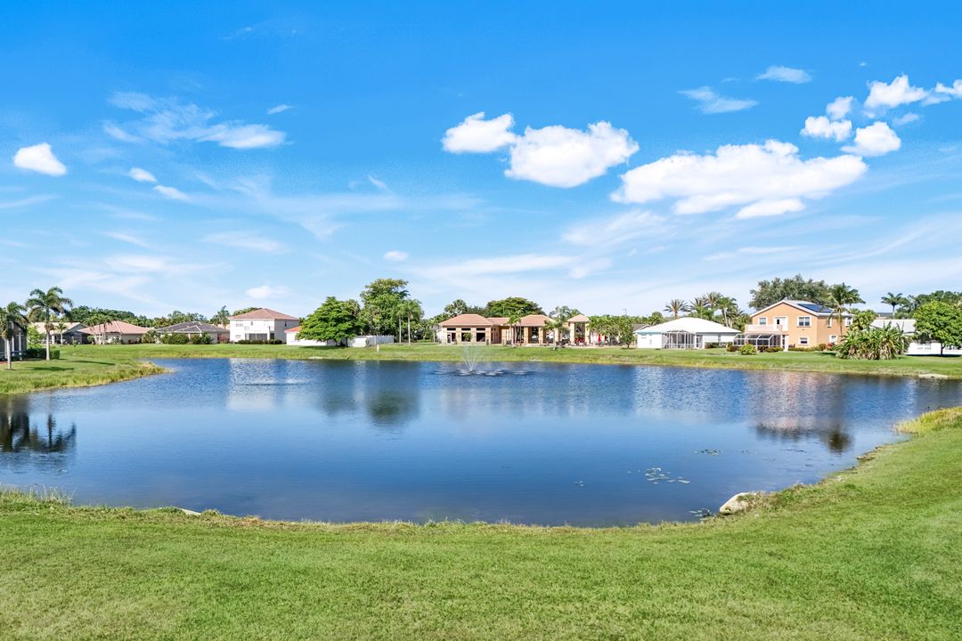 13760 Silver Lake Ct, Fort Myers, FL 33912